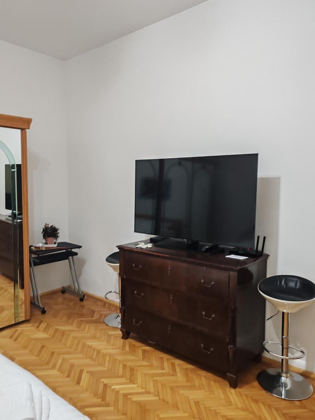 Apartment In The Historical House